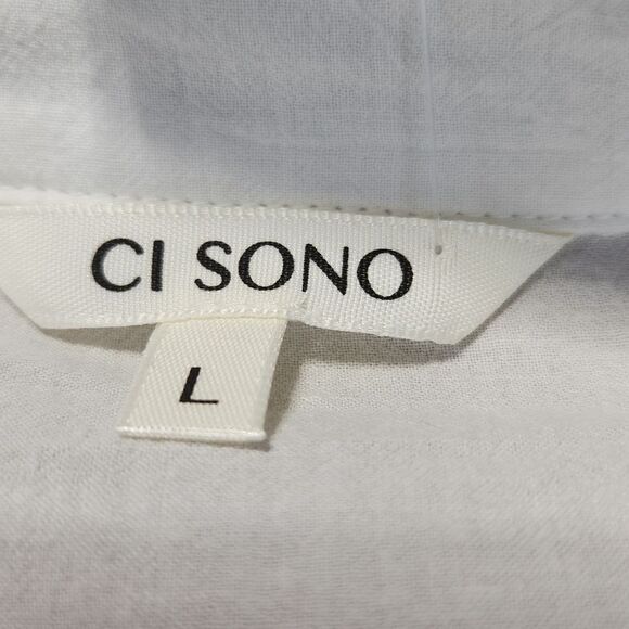 🔥NWT Ci Sono White Buttoned 3/4 Cuffed Roll Tab Sleeve Top Large - Picture 9 of 10